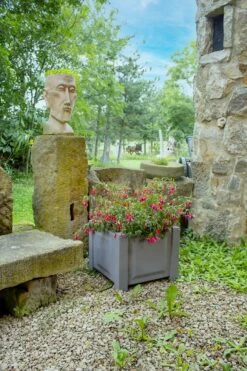 Pflanzkasten Quadratisch, Grau