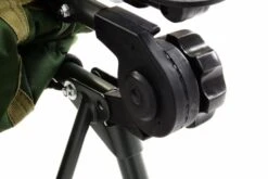 VCM Profi Karpfenliege Campingliege Mit 6 Schlammfüßen Angelliege Grün Oliv -OUTSUNNY Verkäufe 8600043100 916302 prod 005