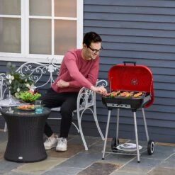 Outsunny Grillwagen Mit Deckel Rot, Schwarz 45 X 47,5 X 70 Cm (LxBxH) | Rundgrill Standgrill Gartengrill Holzkohlegrill -OUTSUNNY Verkäufe 8600336600 01 0569 prod 003
