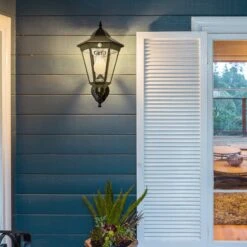 Outsunny Solar-Wandleuchte Mit 3,7V/2200mAh Batterie Schwarz 23L X 26B X 47H Cm | Wandleuchte Wandlampe Terrassenleuchte Gartenlampe Led-lampe -OUTSUNNY Verkäufe 8600336600 B30 015BK prod 003