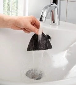 WOHNWOHL® Teppich-Anti-Rutsch Ecken • Anti-Slip Unterlage I Selbstklebend I Einfache Anwendung • Waschbar Und Wieder Verwendbar • Schwarz • Für Teppiche Und Matten • 8er-Set -OUTSUNNY Verkäufe 8600361900 TEP023 prod 004